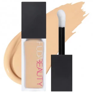 Huda Beauty Corretivo Fauxfilter Luminous Matte 2.3B Cotton Candy