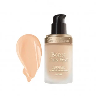 Too Faced Base Born This Way cor Porcelain